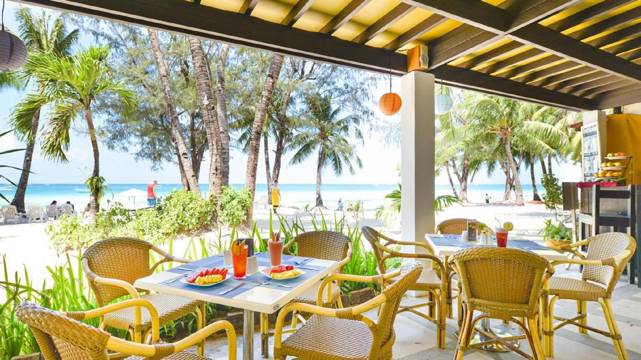 Le Soleil De Boracay Hotel Balabag  Экстерьер фото