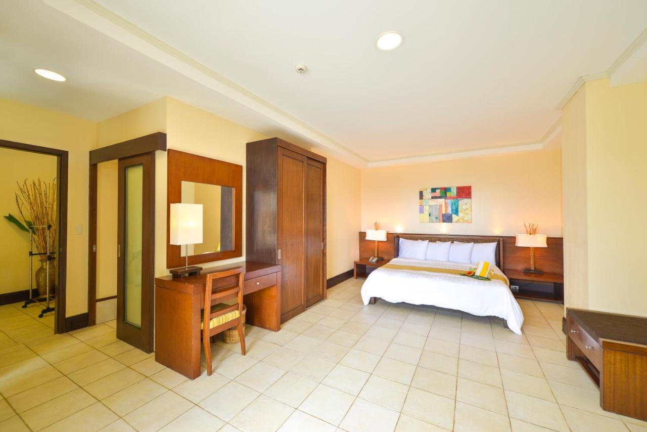 Le Soleil De Boracay Hotel Balabag  Экстерьер фото